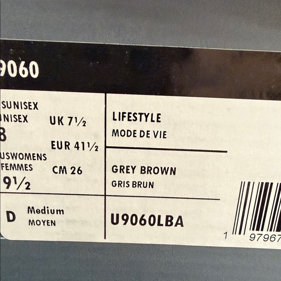 New Balance 9060!  Sold out everywhere! Women’s 9.5, Men’s 8.  Unisex shoe - Picture 8 of 11